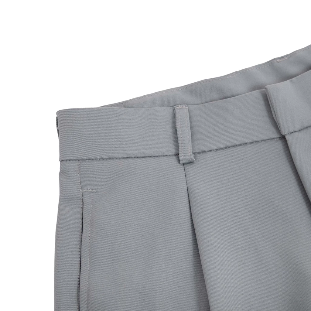 Quần short ngắn kaki màu be, xám HUGU - LAZY SHORTS - chất liệu vải mềm mịn chuẩn form