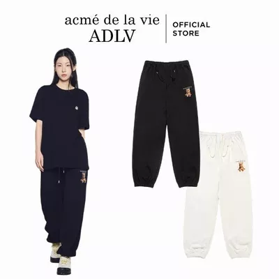 Quần Nỉ ADLV AC Bear Basic Logo dáng oversized màu Đen/Kem - Hàng chính hãng