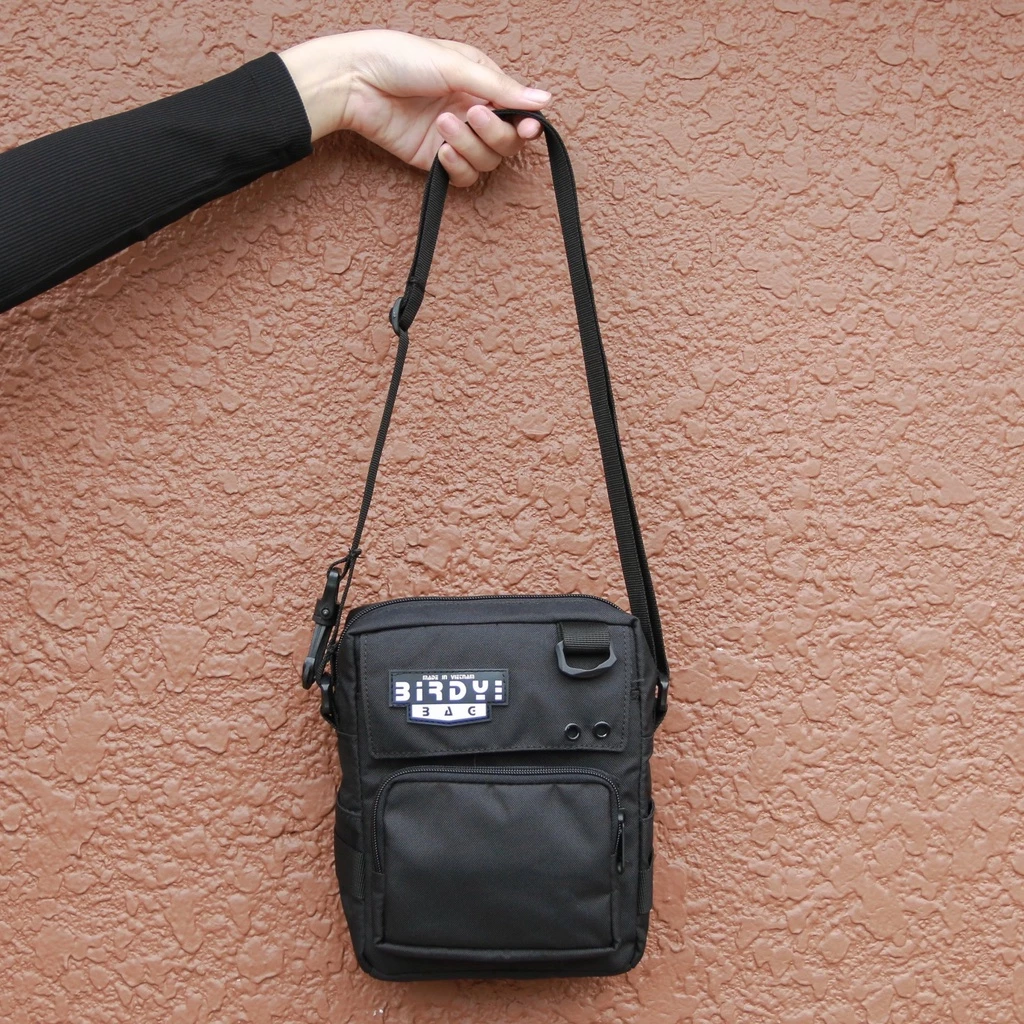 Túi đeo chéo BIRDY nam nữ unisex mini nhỏ gọn màu đen FUNNI BAG VERTICAL