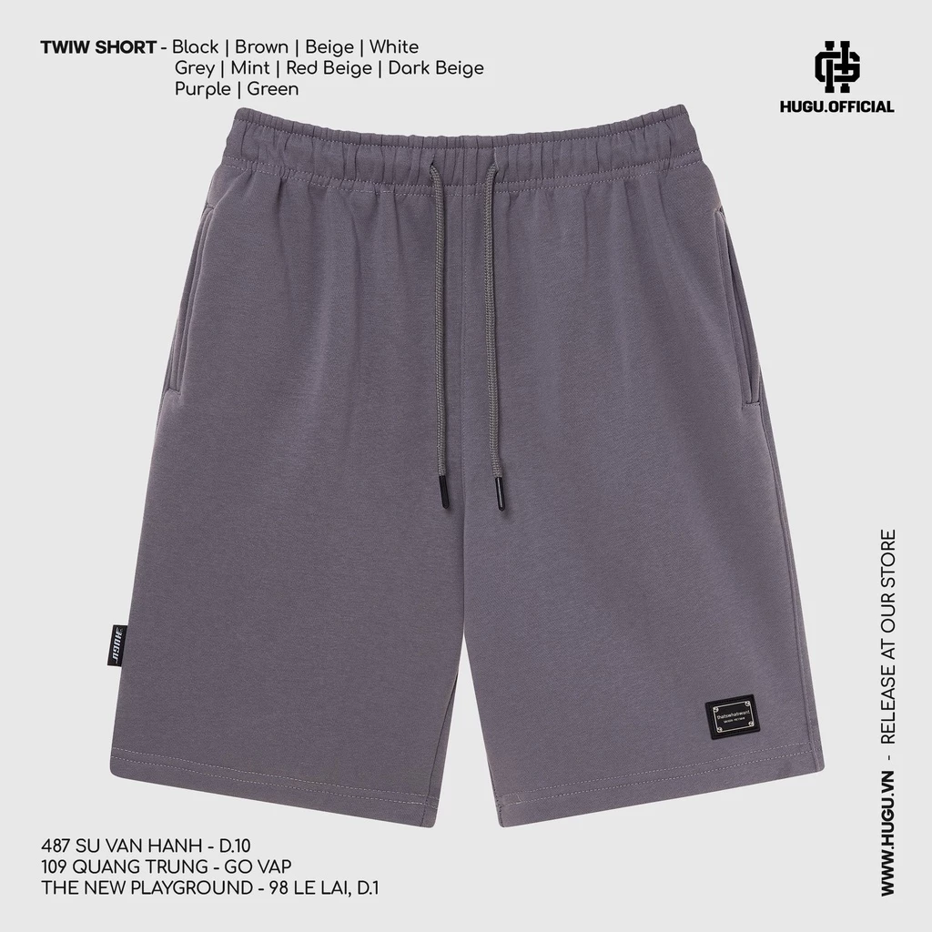 Quần thun nam ngắn màu đen, trắng kiểu dáng thể thao được gắn name tag kim loại HUGU TWIW Short thoải mái chuẩn form