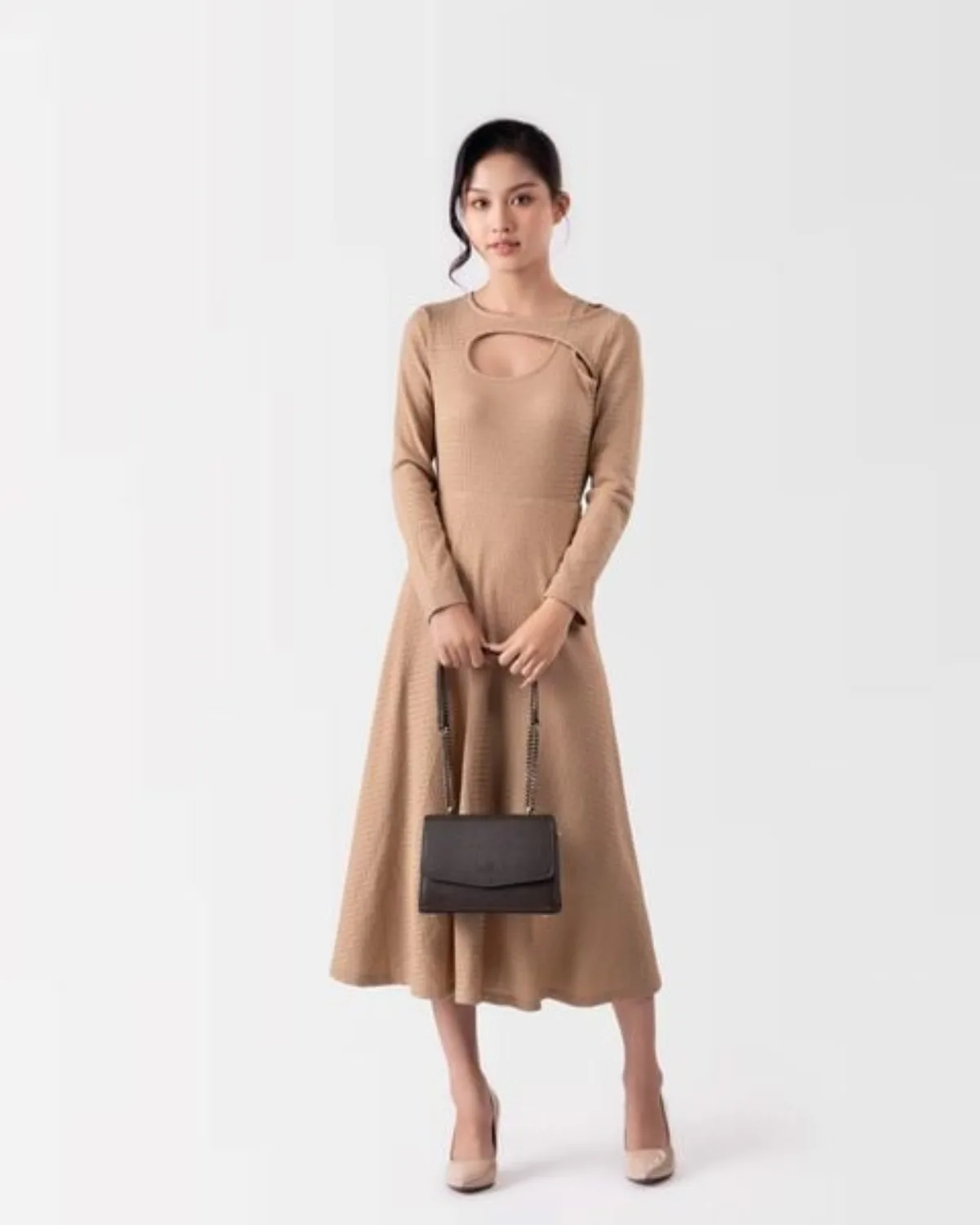 Túi Lata (Thời trang nữ đi chơi cỡ trung - Túi đeo chéo da HN101)