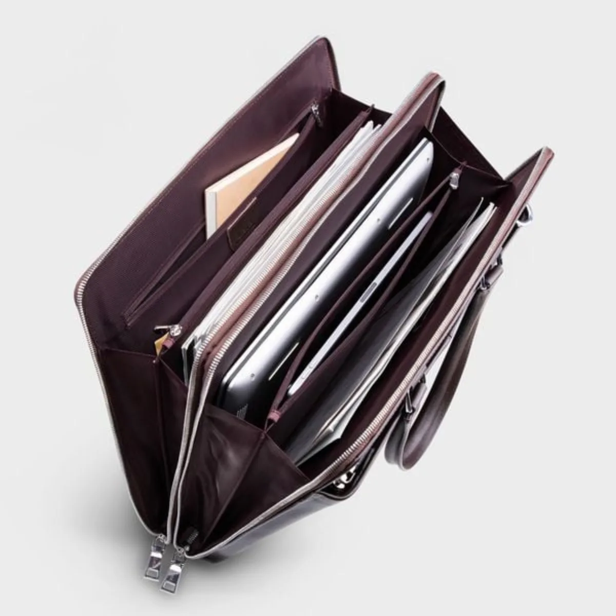 Cặp Công Sở Lata (Thời trang nam basic đựng laptop 14.6 inch - Cặp da thật CADA10)