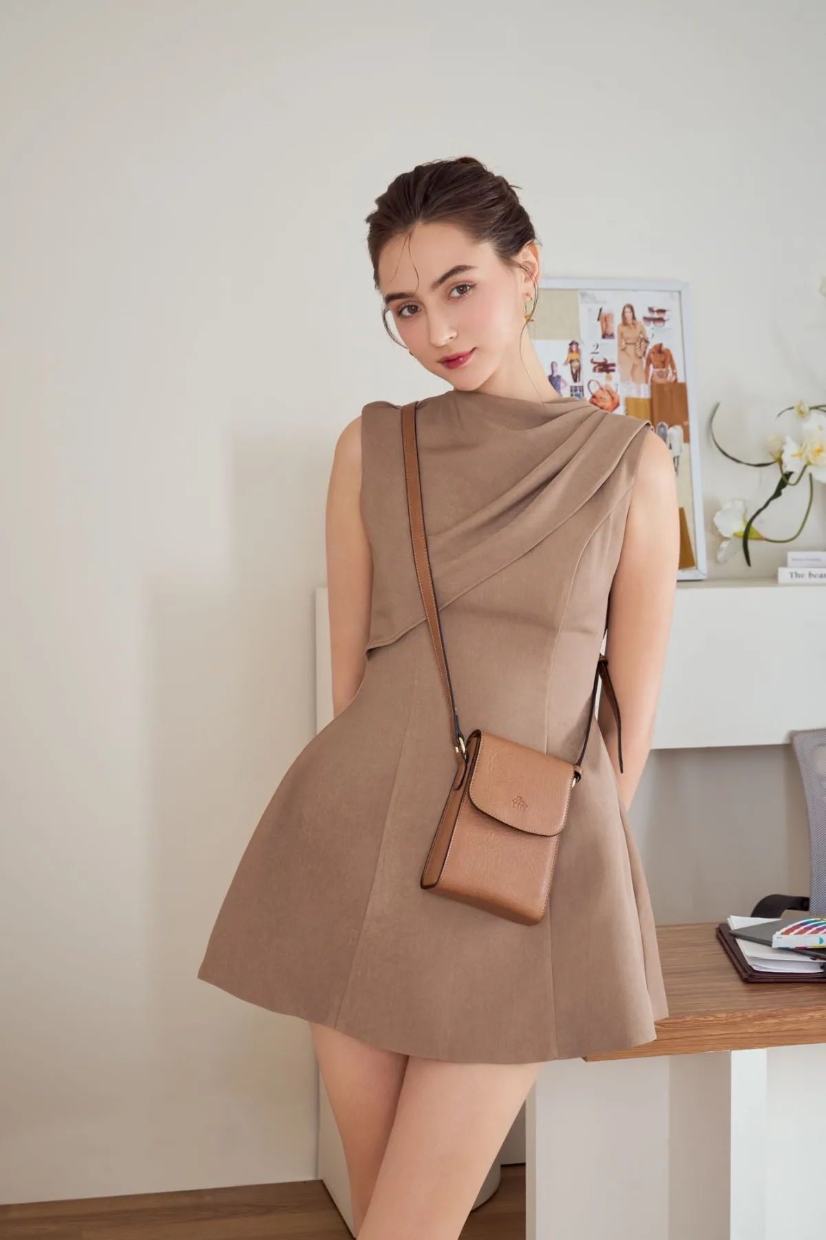 Túi Lata (Thời trang nữ mini đựng điện thoại - Túi đeo chéo HN135)