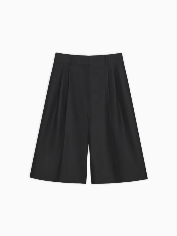 Lou Shorts in Silkwool