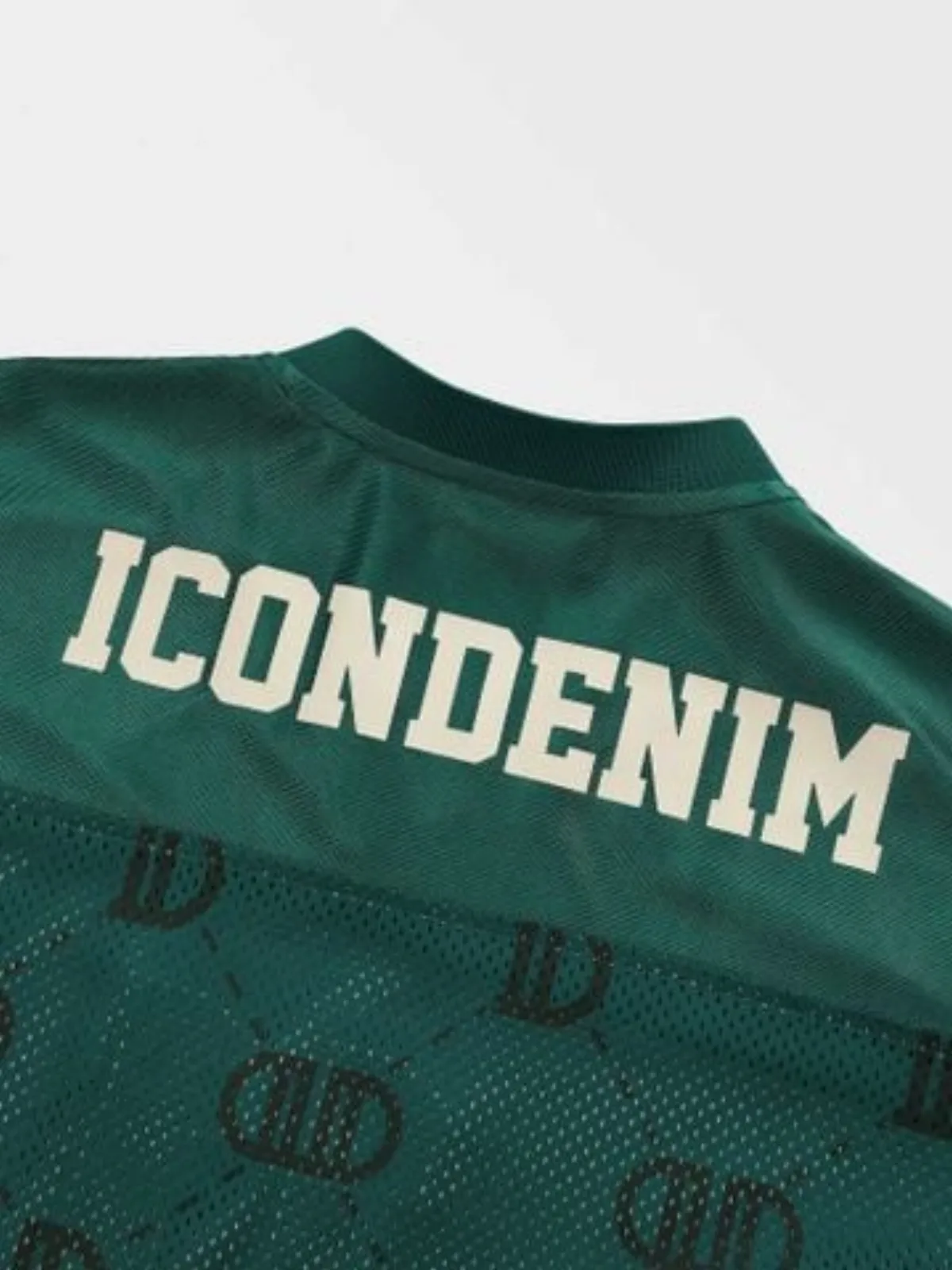 Áo Thun Nam ICONDENIM Green Pitch Form Boxy ATID0752