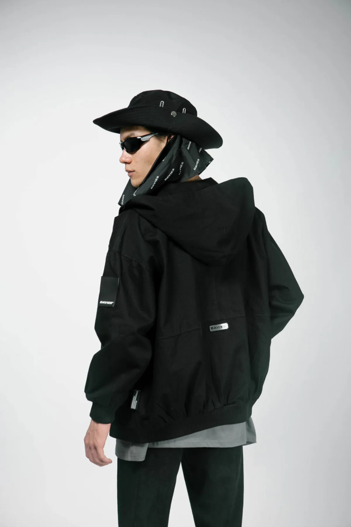 Áo khoác kaki có mũ DAVIES nam nữ màu đen form rộng đẹp Hooded Jacket local brand| D31-AK1