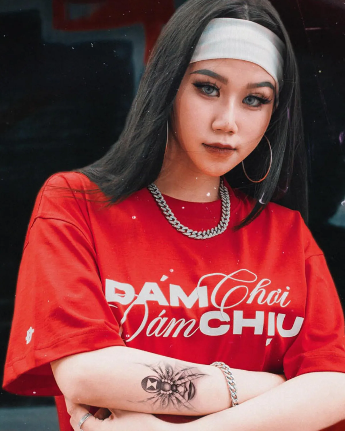Áo thun màu đỏ, đen local brand DAVIES form rộng tay lỡ "Dám chơi - Dám chịu" Tee l D37-T3