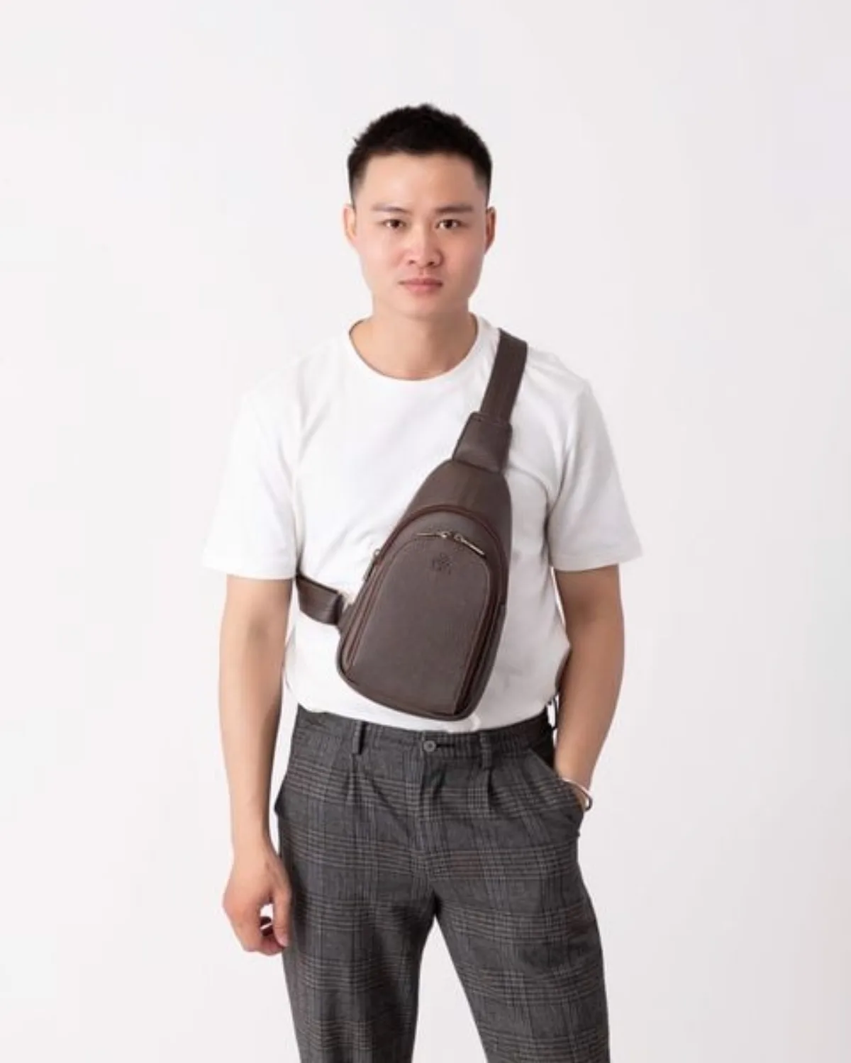 Balo Lata (Thời trang nam đi chơi - Balo đeo chéo da BALC28)