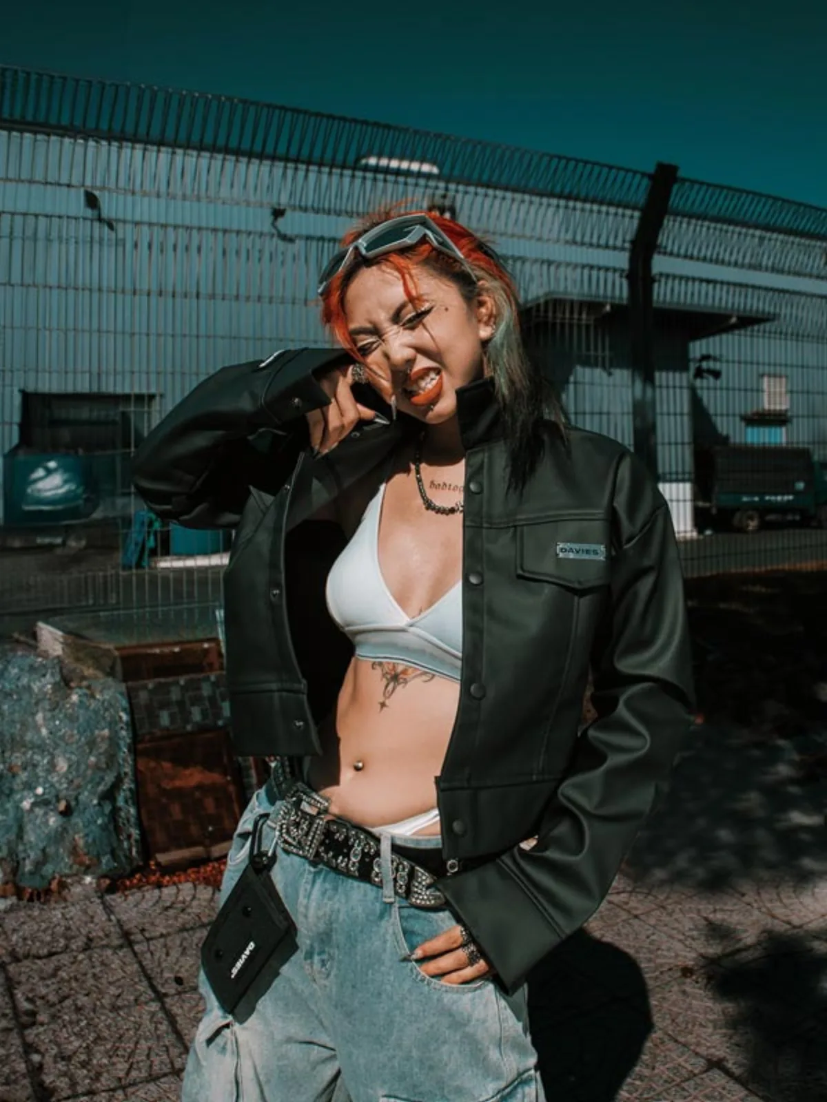 Áo khoác dù local brand phản quang có mũ Reflect Track Jacket Davies | D07-AK32