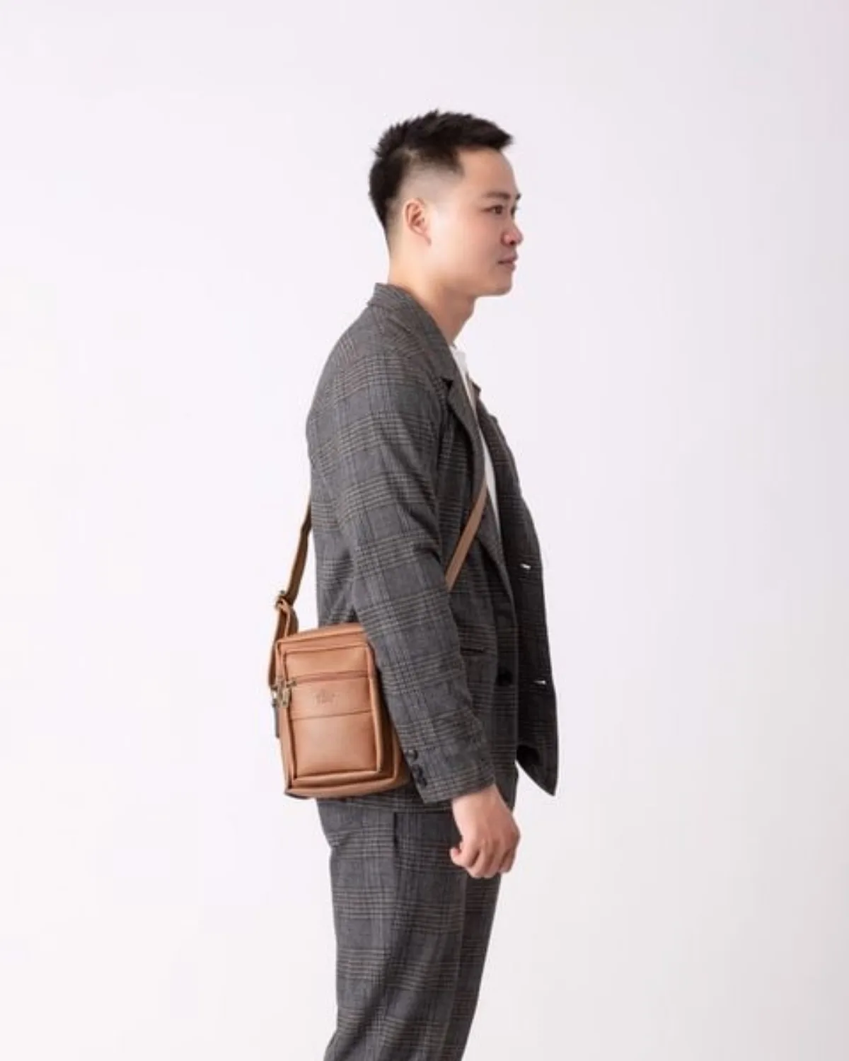Túi Lata (Thời trang nam đi chơi cỡ nhỏ - Túi đeo chéo da TN21)