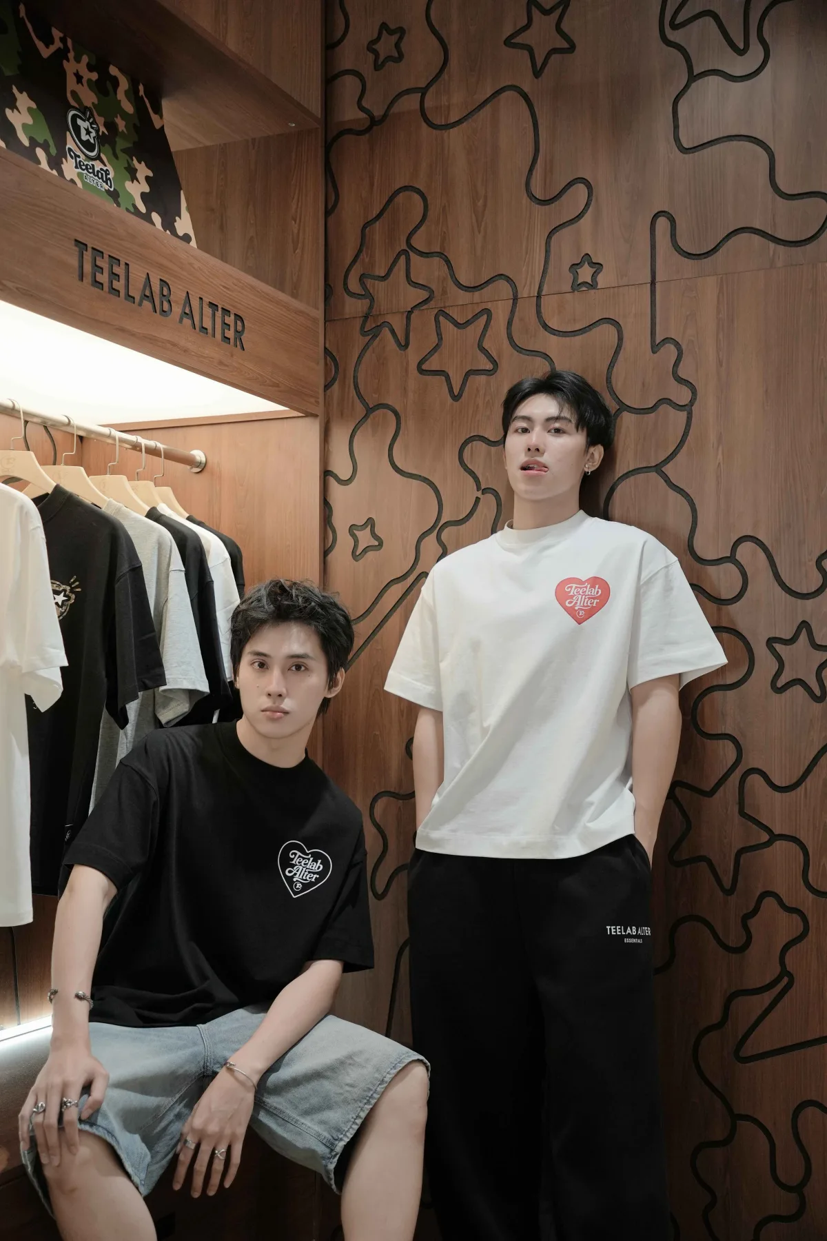 Áo Thun Teelab Alter Boxy Cotton Heart Star Tee TS391