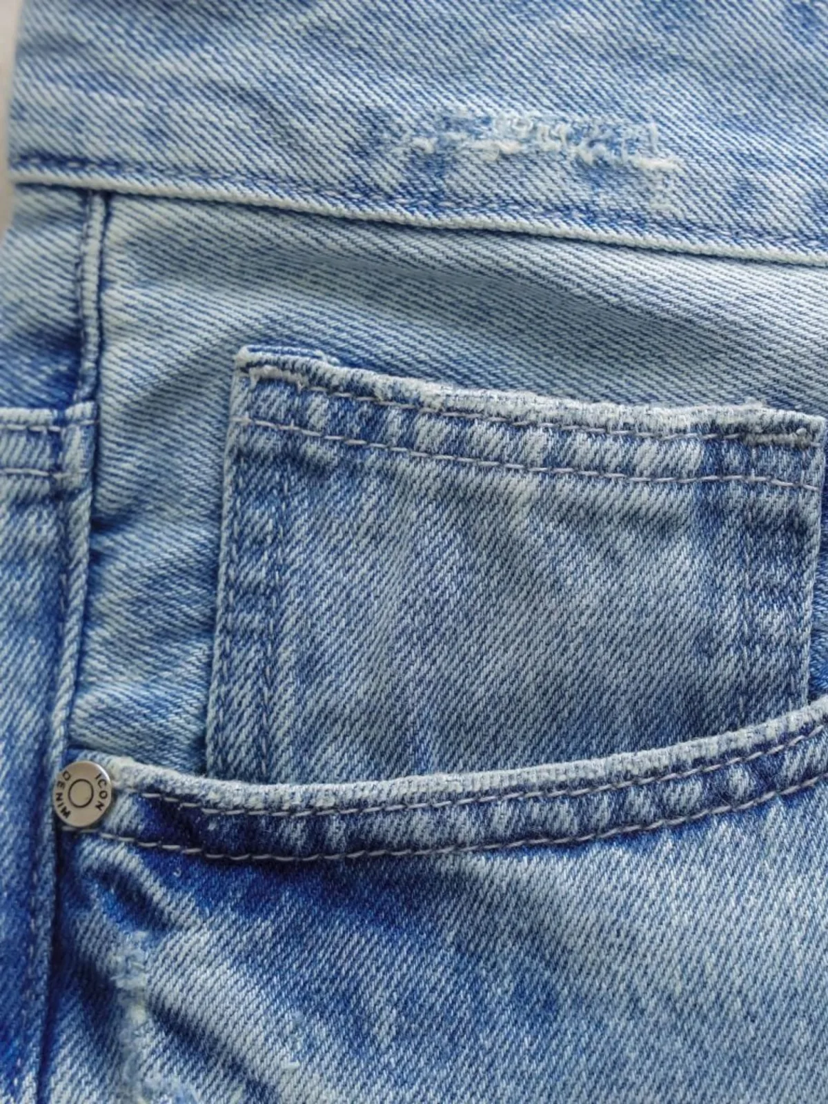 Quần Jeans Nam ICONDENIM Ống Suông Scar Form Straight QJID0284