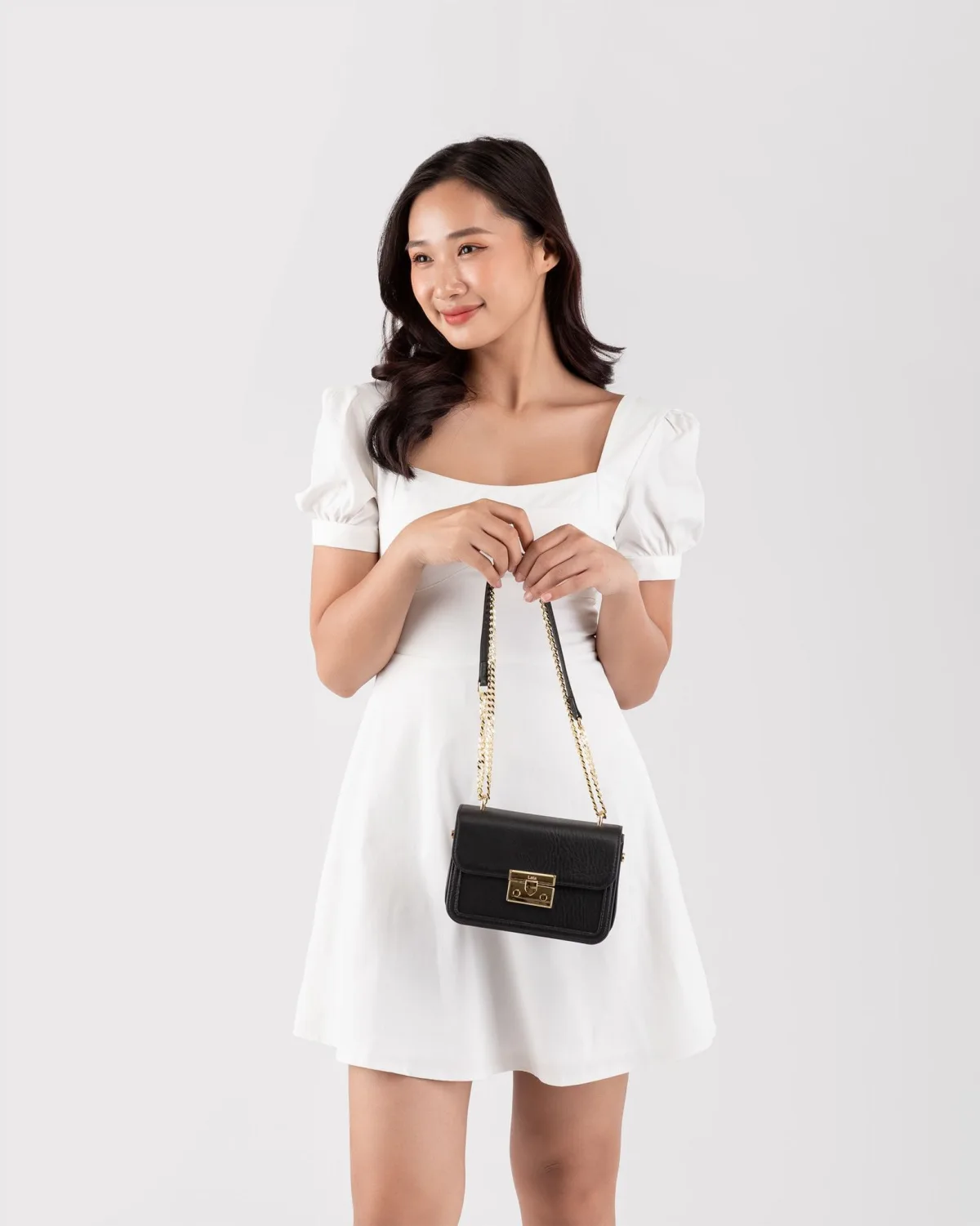 Túi Lata (Thời trang nữ đi chơi size 19 - Túi đeo chéo da HN96)