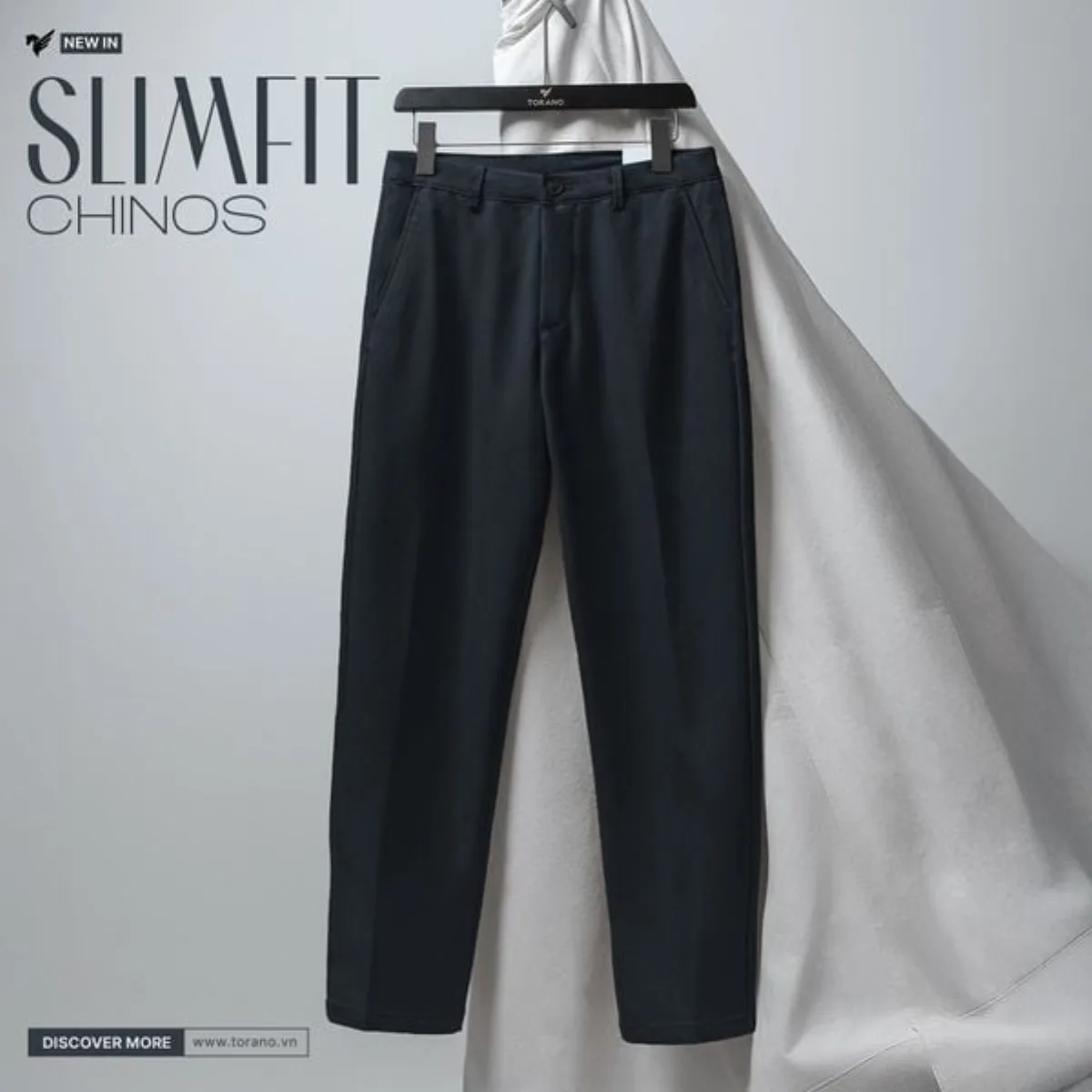 Quần khaki dài SLIMFIT CHINOS TORANO túi chéo basic slimfit thêu logo sườn mềm mịn, co dãn nhẹ và tôn dáng GABK502