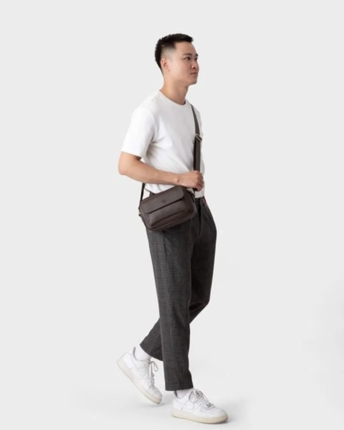 Túi Lata (Thời trang nam dáng ngang - Túi đeo chéo da TN26)
