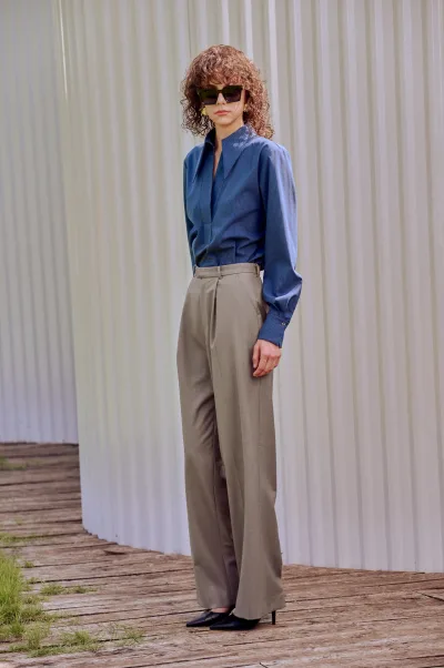 Axis Pants - Smoke Grey