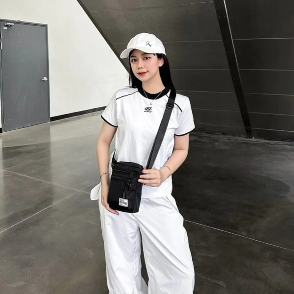 Túi Đeo Chéo Nam Nữ SAIGON SWAGGER SGS Double Zip Bag