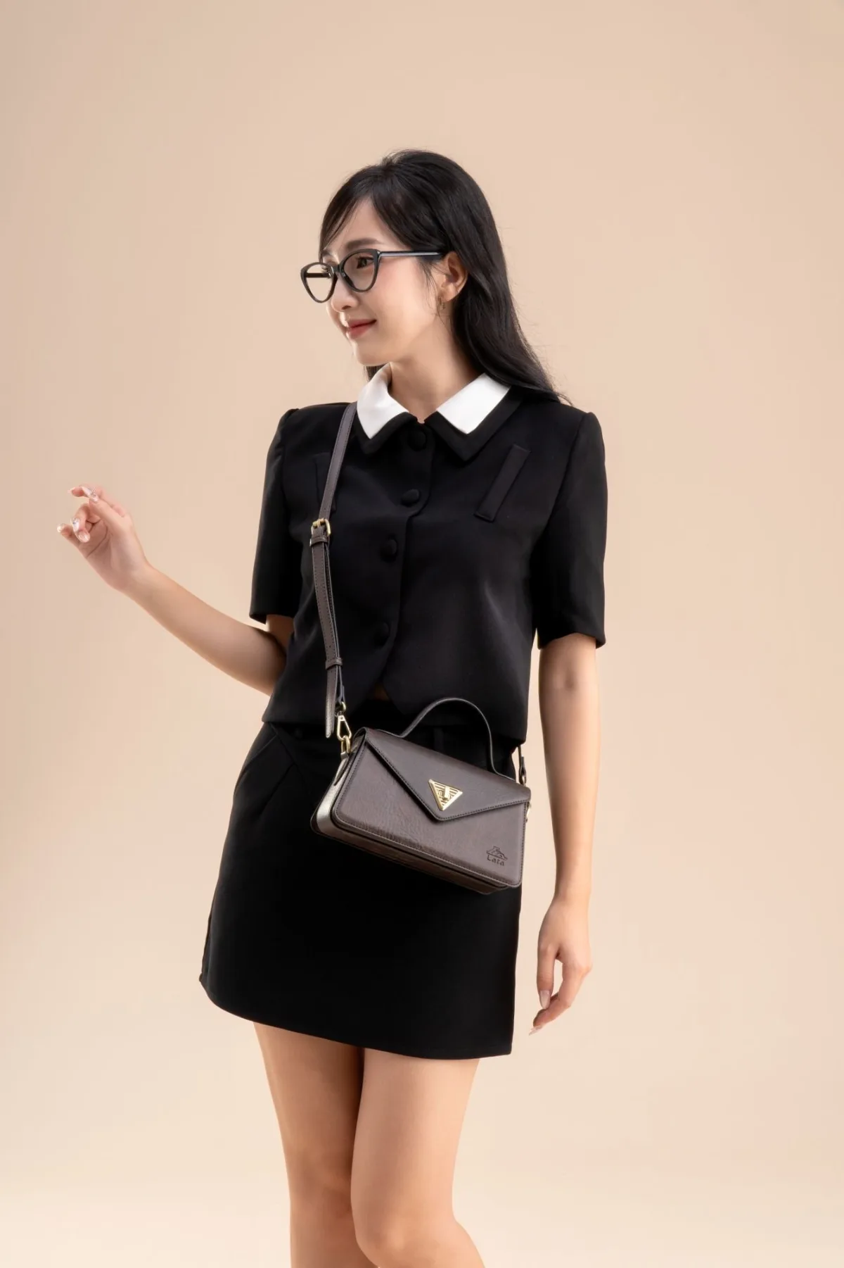 Túi Lata (Thời trang nữ đi chơi size 22 - Túi đeo chéo da HN129)