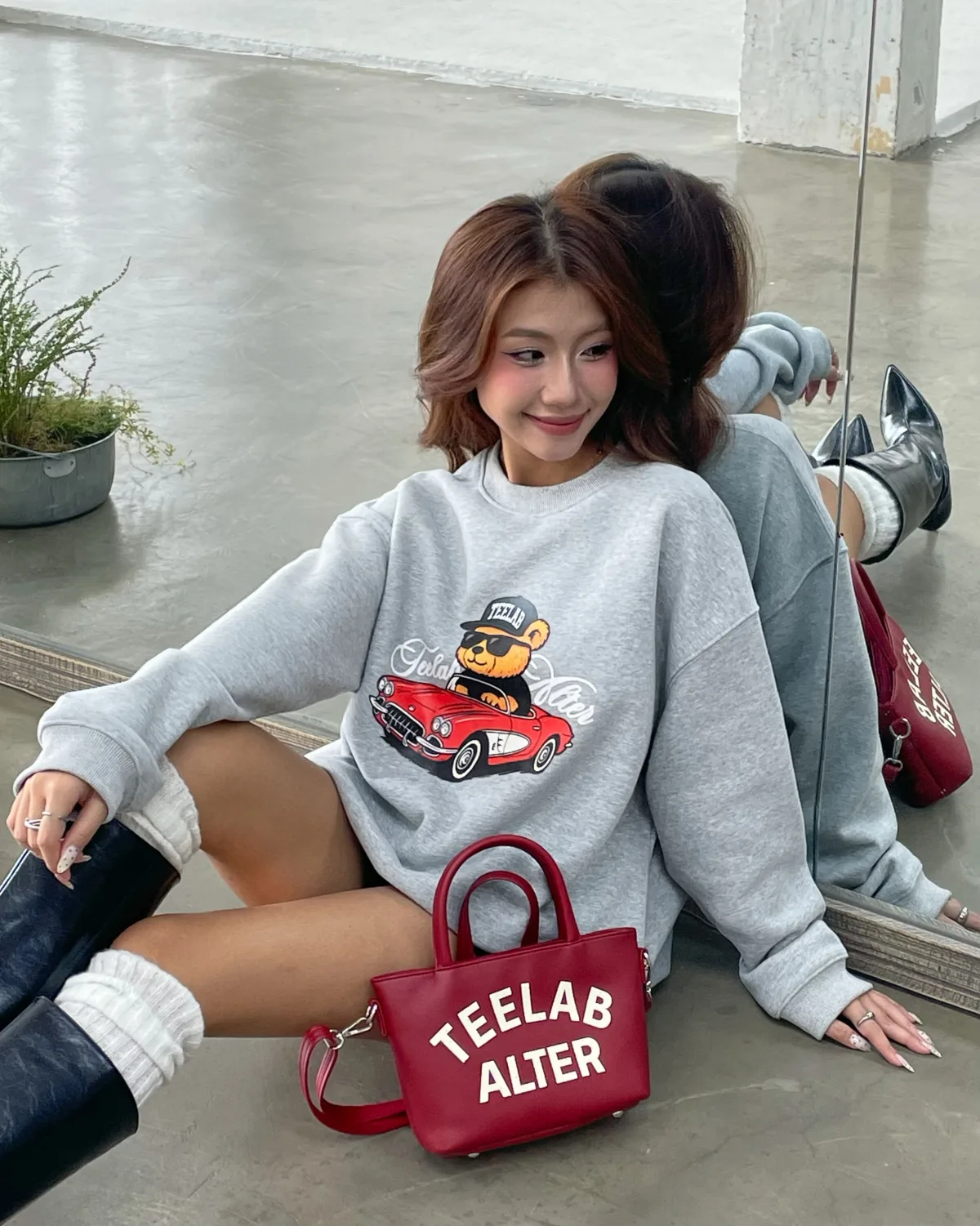 Teelab Alter Oversized Fleece Bear Sweater HD127