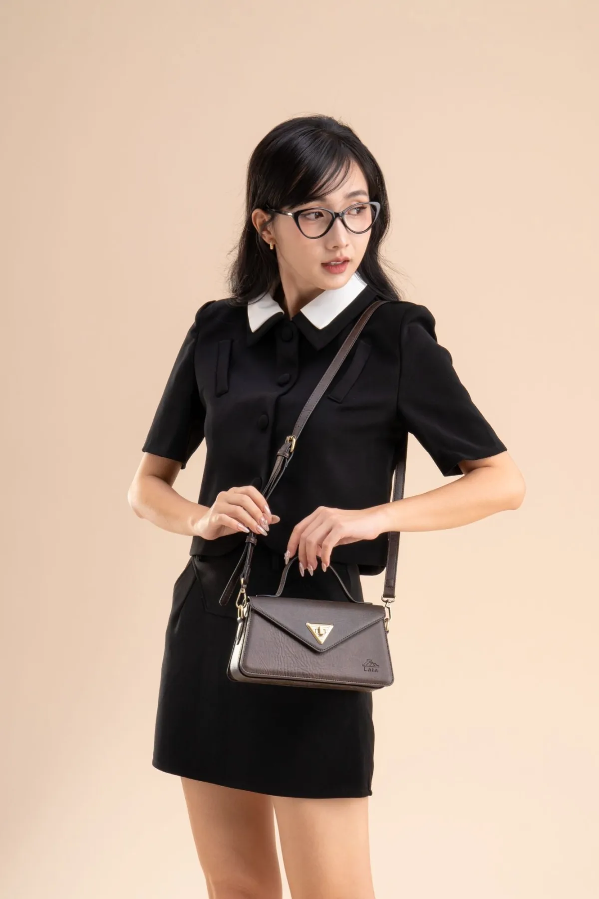 Túi Lata (Thời trang nữ đi chơi size 22 - Túi đeo chéo da HN129)