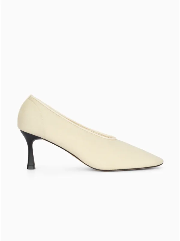 Marlene Shoes in Virgin Wool