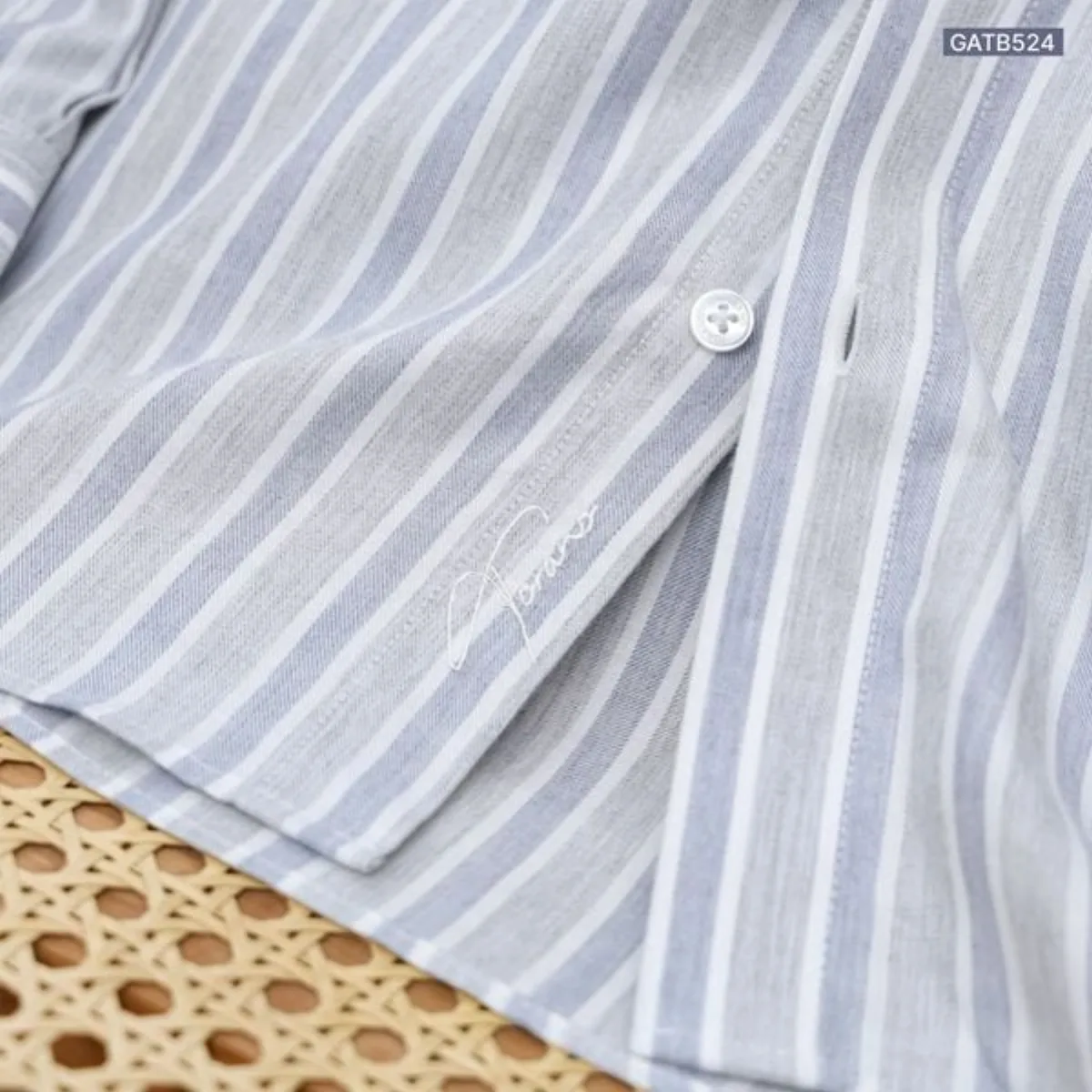 Sơ mi dài tay STRIPED SHIRT TORANO kẻ dọc premium thêu chữ ký ở nẹp cúc thiết kế nam tính lên GATB524