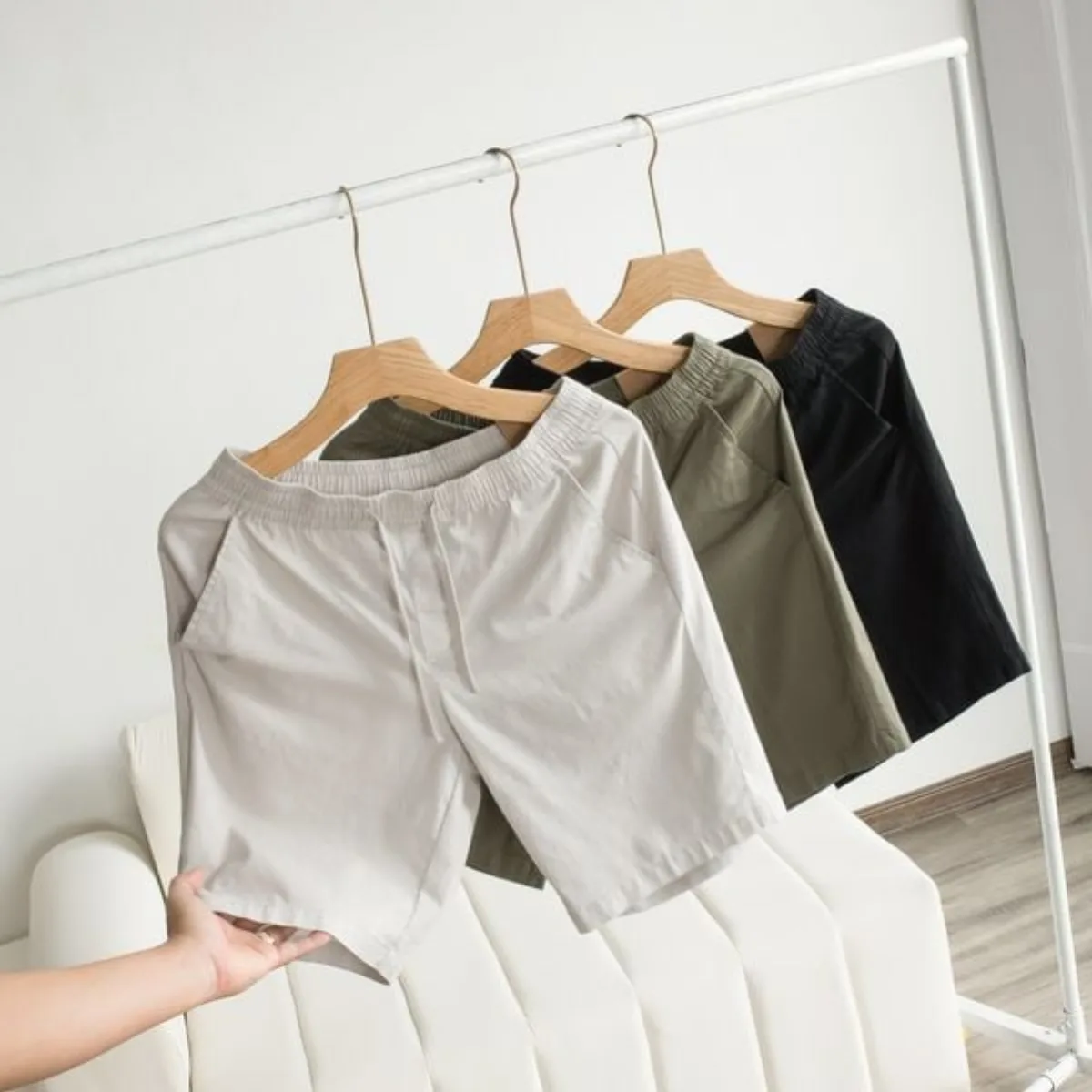 Quần short đũi nam SMART LINEN SHORTS TORANO cạp chun thoáng mát, form chuẩn FSBI001