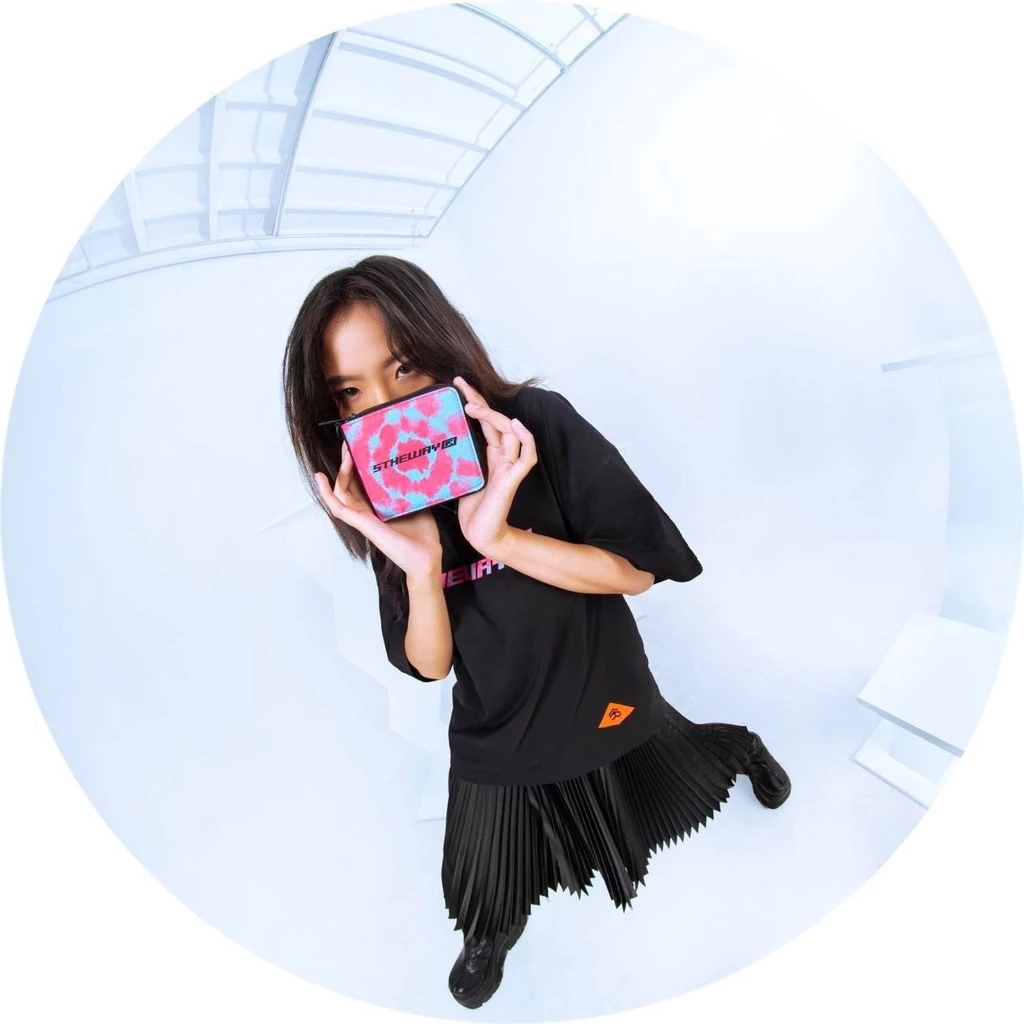 Ví ngắn có Zip kéo 5THEWAY /tie dye/ 3-SIDED ZIP SQUARE WALLET