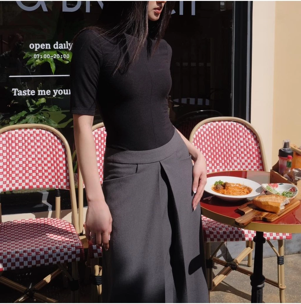 COCO SIN - Áo Thun Đen Kiểu Tay Lỡ