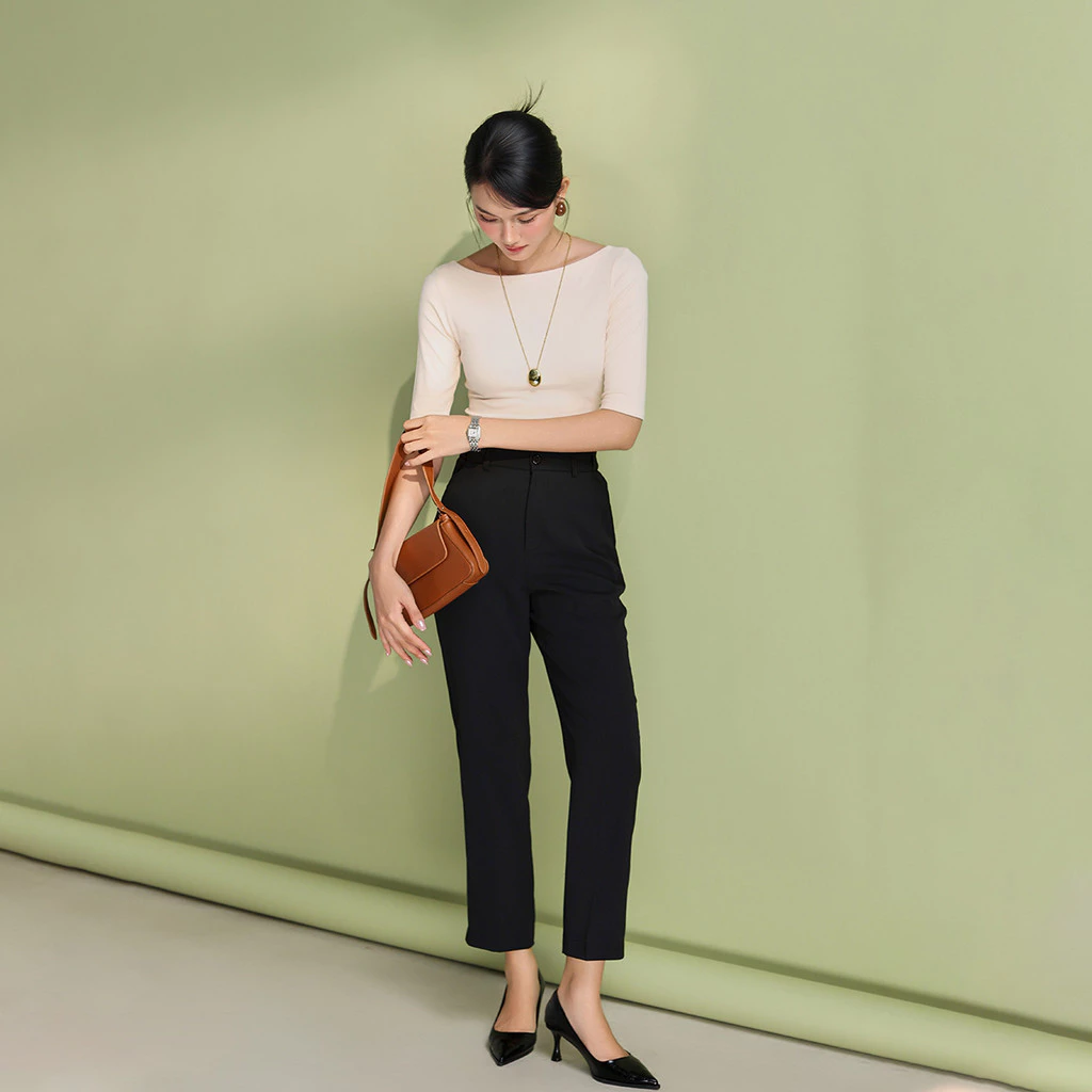 Quần Tây Nữ GUMAC Form Ống Đứng Lưng Thun Thoải Mái Thanh Lịch QF05022