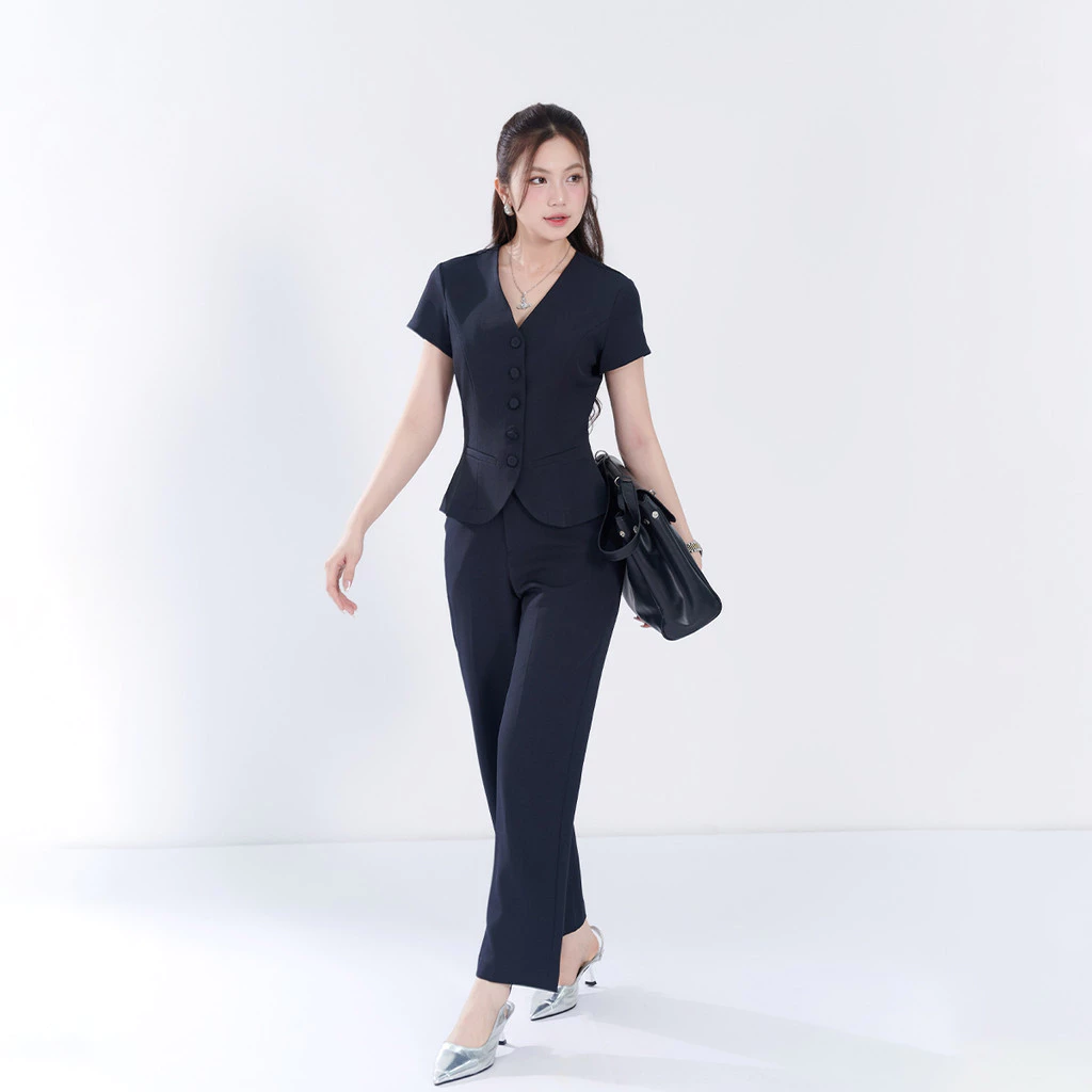 Quần Tây Nữ GUMAC Ống Đứng Phối Dây Thắt Lưng Vải Xược Ý Mềm Nhẹ Thoáng Mát QG07092
