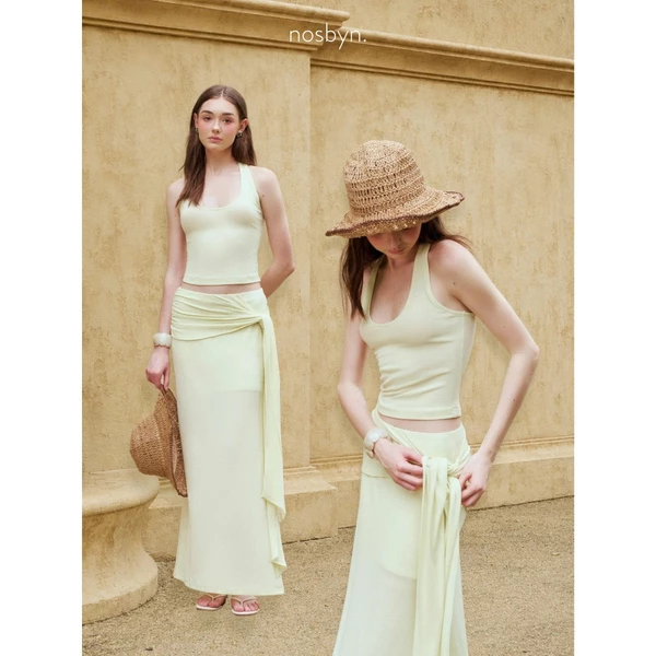 Nosbyn - Set Chân Váy & Áo Chất Liệu Thun Trendy  - Amber Set