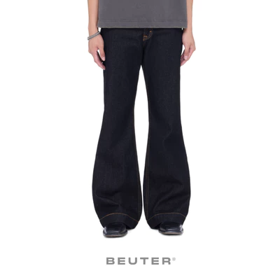 Quần jeans dài ống loe chỉ nổi unisex - BEUTER Grey Flare Raw Denim Jeans