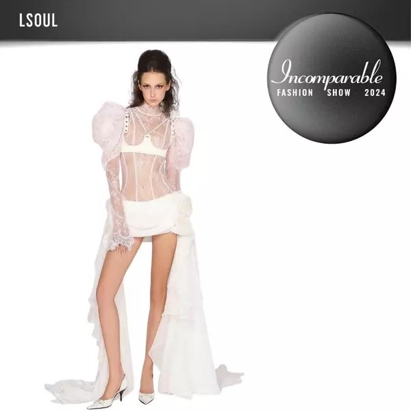 LSOUL - Áo Bodysuit Ren Cổ Lọ Tay Bồng Xuyên Thấu Quyến Rũ Poésie Top A24072756
