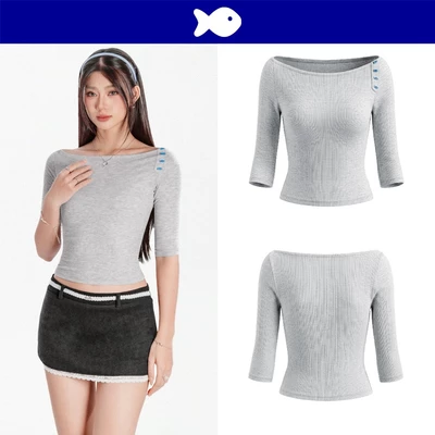 Áo thun nữ cổ thuyền tay lửng DKMV thiết kế đính hàng nút hình con cá độc đáo ôm dáng màu xám Adhara Top | K-T71-X