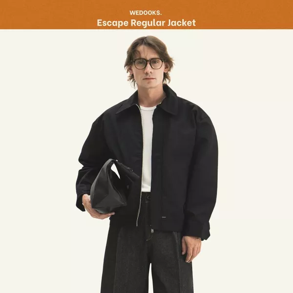 ÁO KHOÁC KAKI NAM KHOÁ KÉO FORM REGULAR | ESCAPE REGULAR JACKET