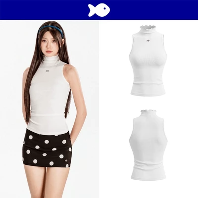 Áo sát nách nữ cổ lọ viền bèo DKMV form dài ôm dáng họa tiết basic logo cá inox điệu đà màu trắng Lyric Top | K-T73-T