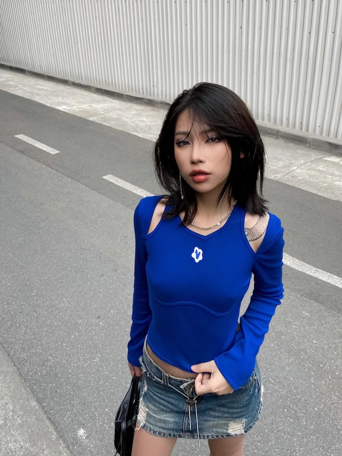 Áo croptop nữ khoét vai tay dài Vicolas thun gân tôn dáng thoáng mát co giãn - VICO8