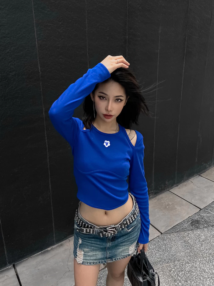 Áo croptop nữ khoét vai tay dài Vicolas thun gân tôn dáng thoáng mát co giãn - VICO8