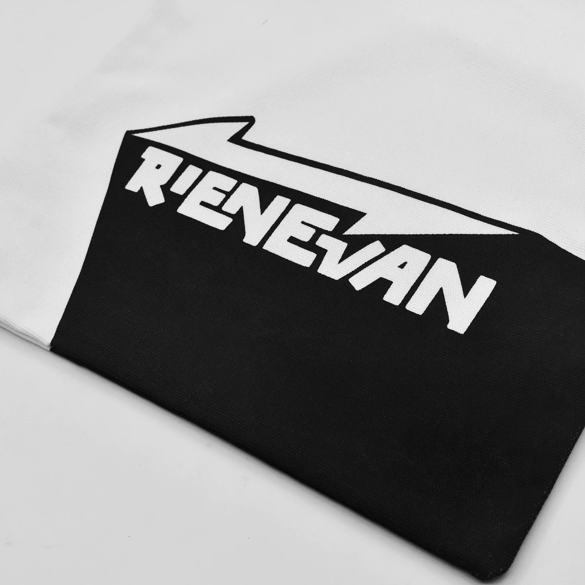 TÚI ĐEO CANVAS RIENEVAN