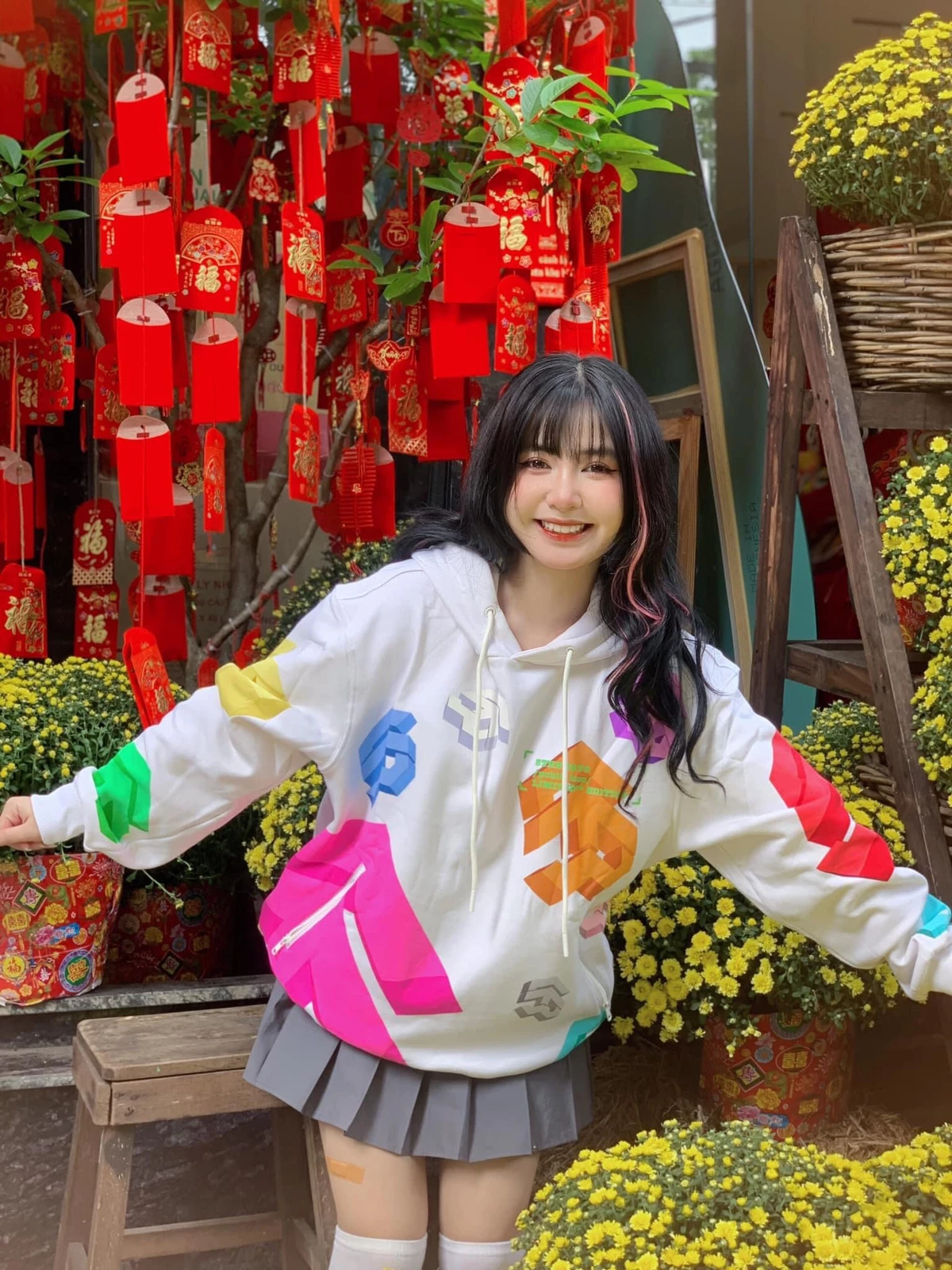 Áo Hoodie 5THEWAY /public icon/ MULTI COLOR BIG LOGO SQUARE HOODIE in WHITE