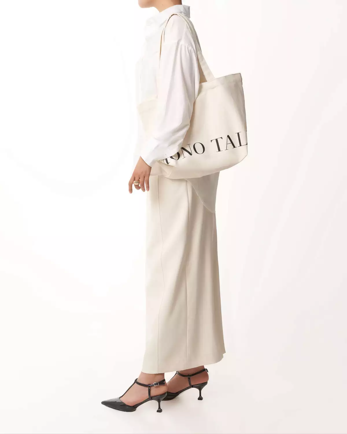 Túi Vải Canvas (màu trắng) MONO TALK chữ in Canvas Tote Bag P10003F