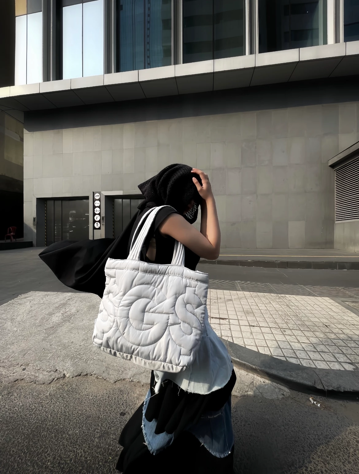 Túi Tote Phao Túi Đeo Vai Chần Bông SAIGONSWAGGER ® HUED PUFFER TOTE BAG Túi Xách