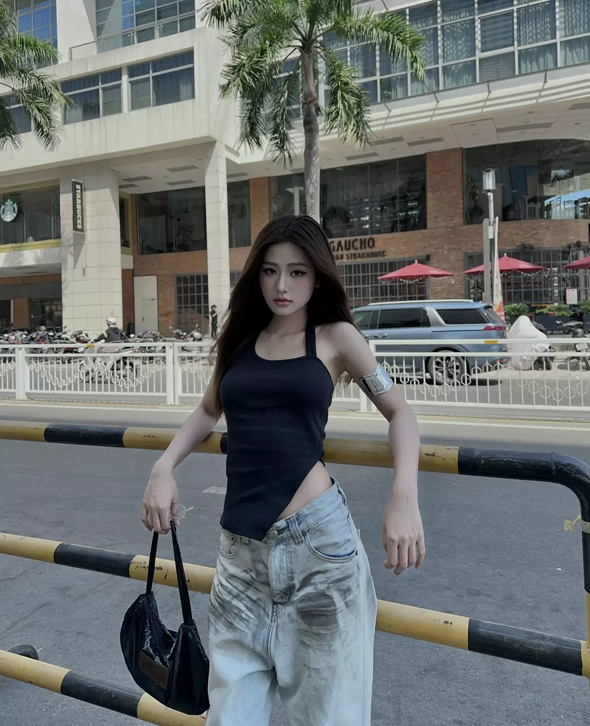 Áo croptop nữ thiết kế dây sau cổ Vicolas chất liệu thun gân co giãn 2 chiều - VICO22