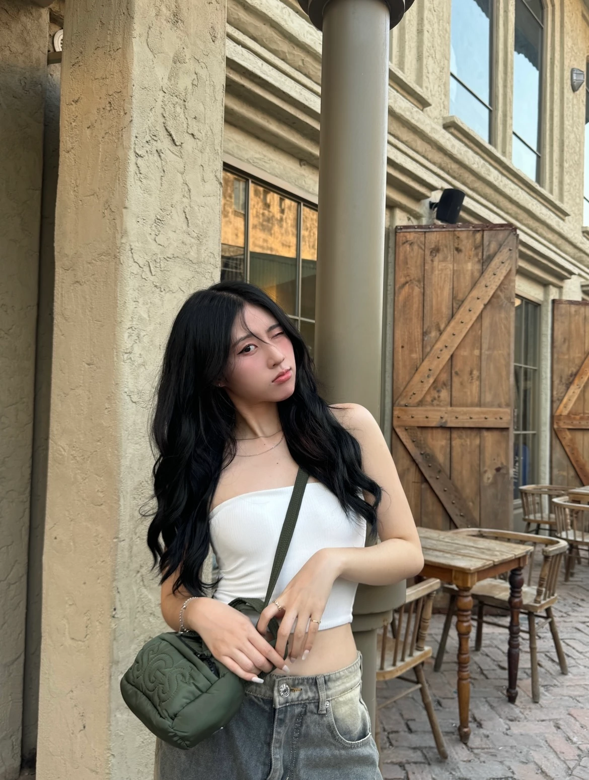 Túi Đeo Chéo Nữ SAIGONSWAGGER WEENY BAG Chất Liệu Chần Bông