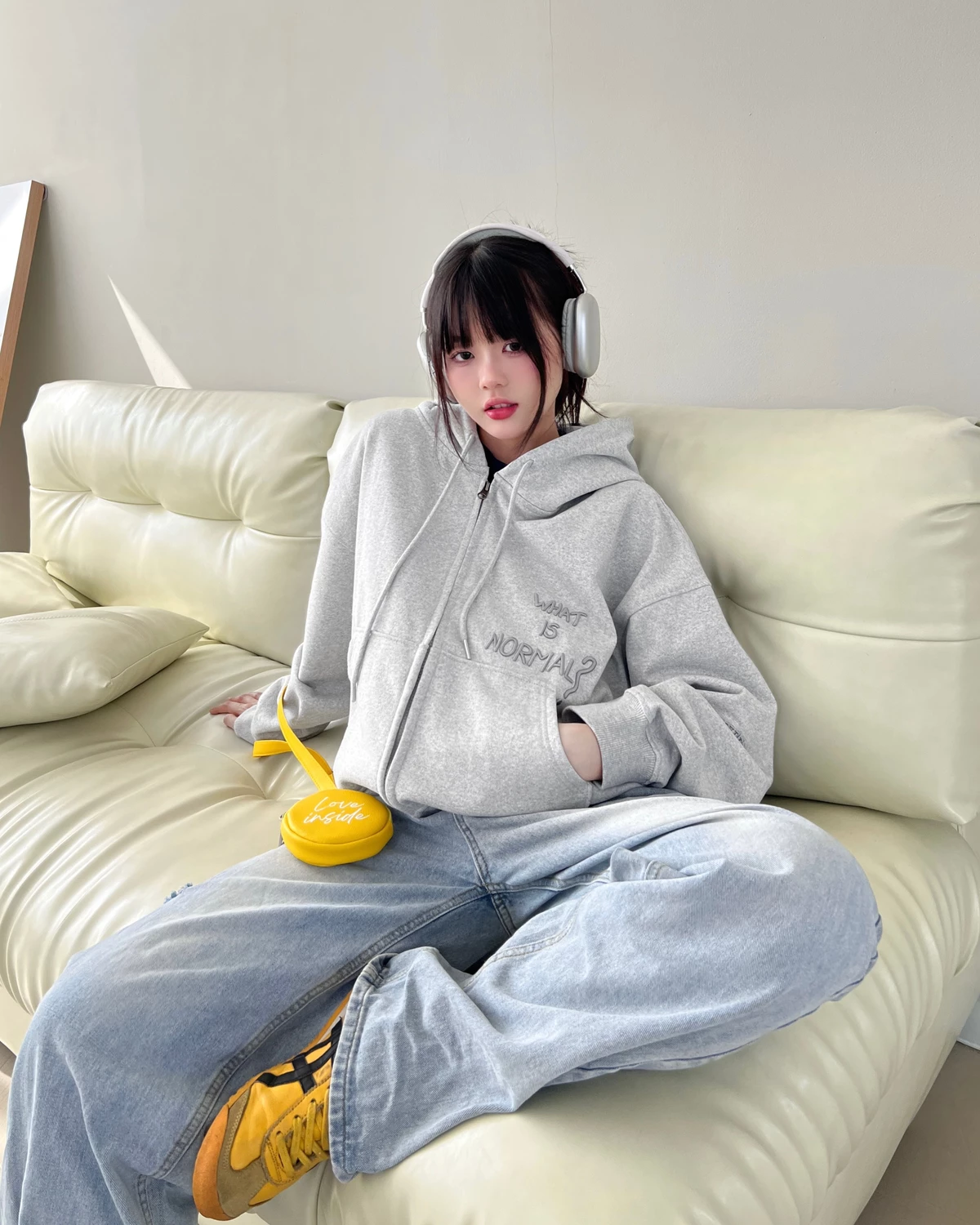 Áo Hoodie Zip Boxy NORMAL Cinder Form Đẹp Thêu Nổi 3D Cao Cấp, Local Brand Chính Hãng