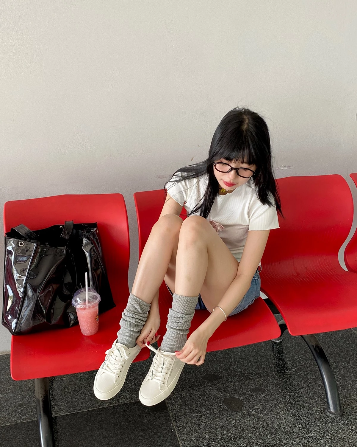 Giày thể thao nam nữ trắng E18 Dincox, giày sneaker nam nữ, giày vải canvas đế bằng