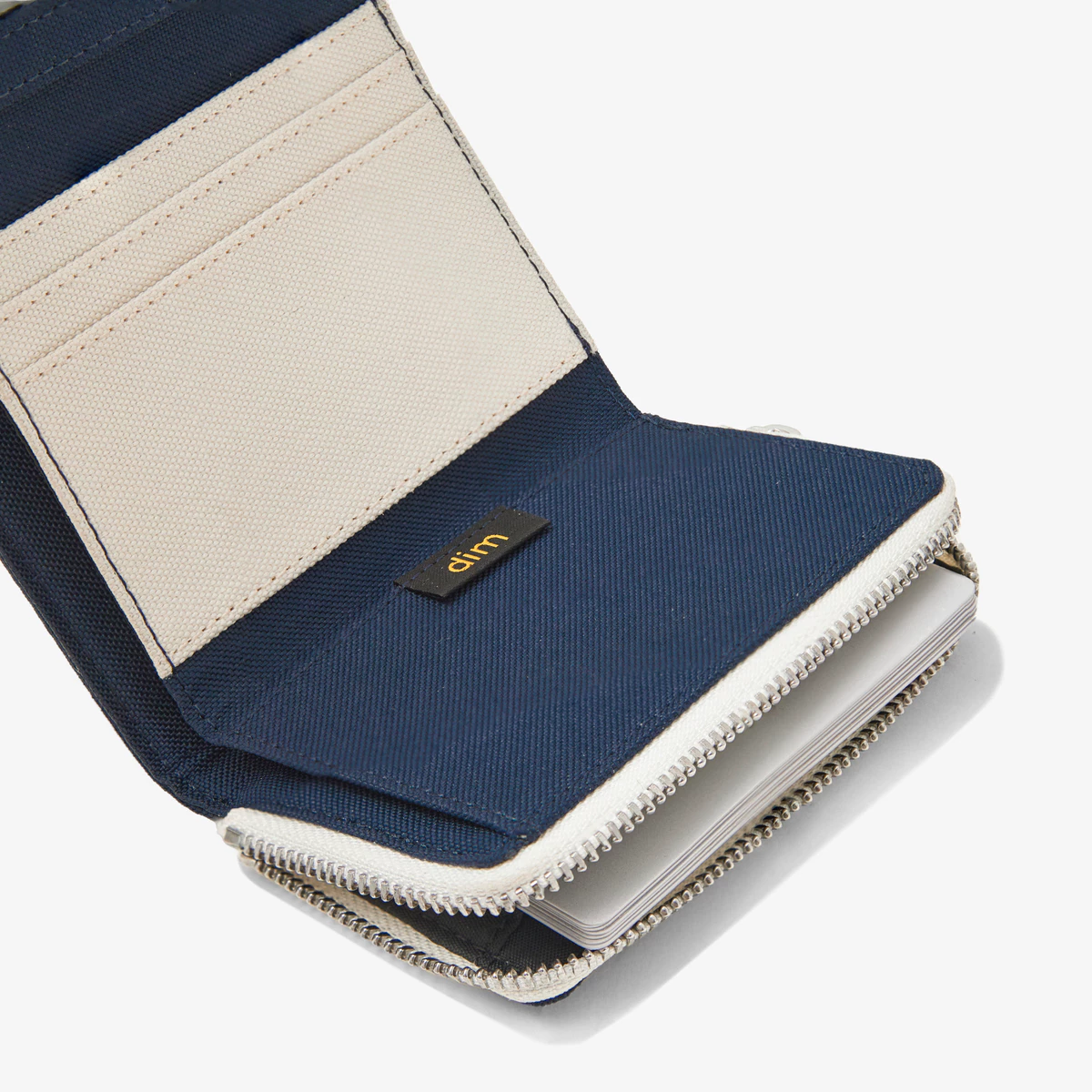 Ví vải DIM Compact Wallet - Có ngăn hộp