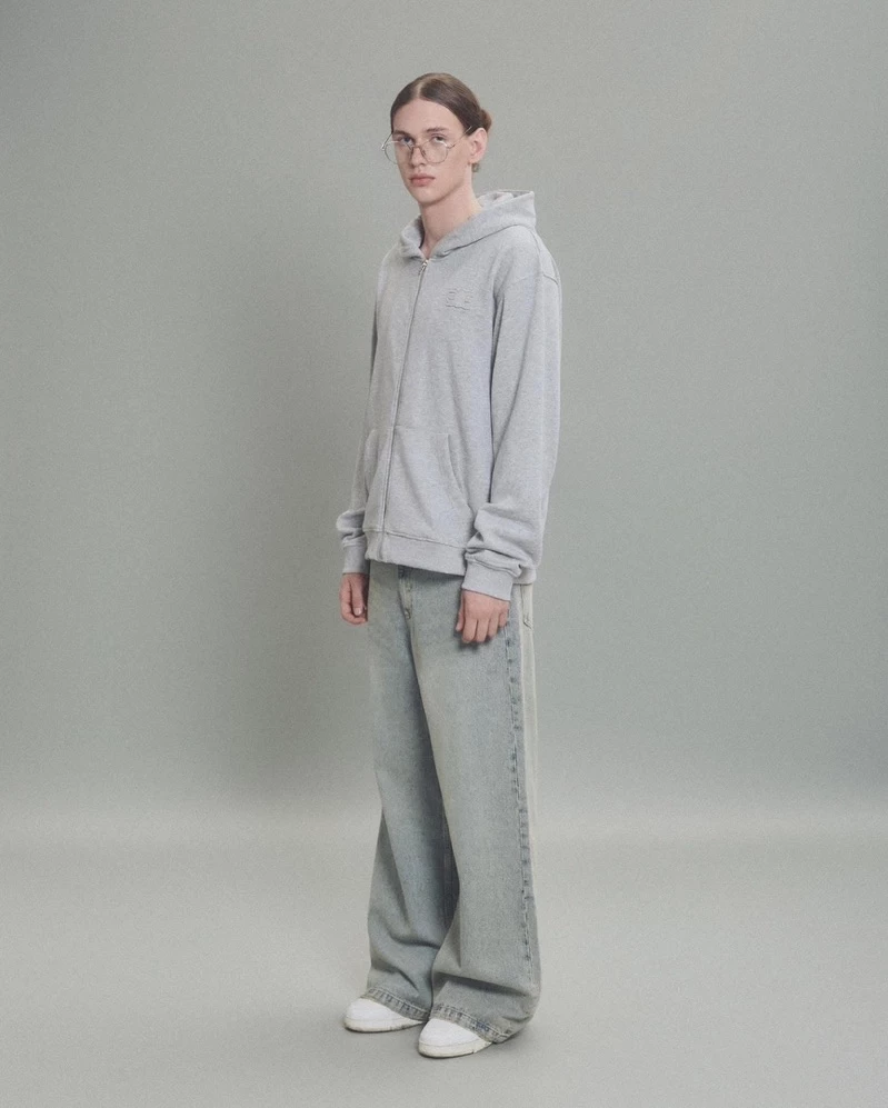 Eleven - Áo Nỉ Unisex Nam Nữ Có Nón Cài Khoá Thêu Đắp Giống Mono | Màu Xám