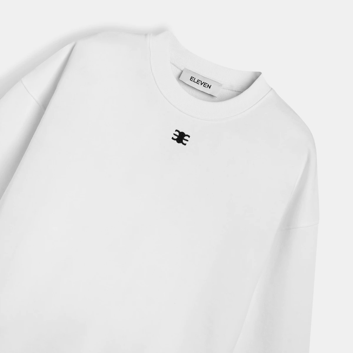 Eleven - Áo Sweater Nỉ Unisex Nam Nữ Cổ Tròn Thêu Mono | Màu Trắng